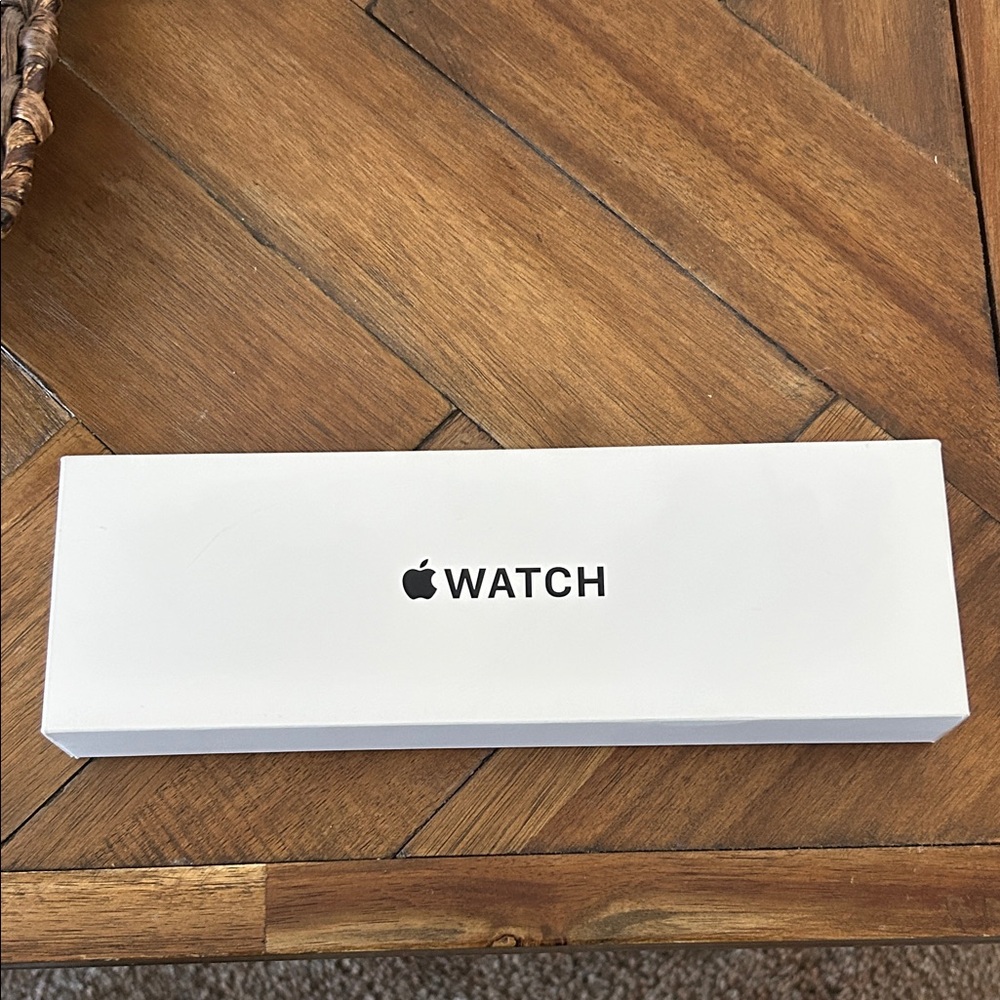 Apple Watch Box in White